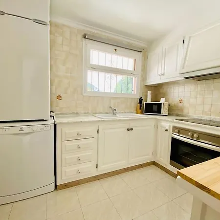 فيلة With Private Pool And Close To The كاليبي