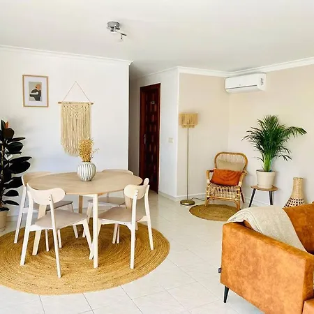 With Private Pool And Close To The Calp