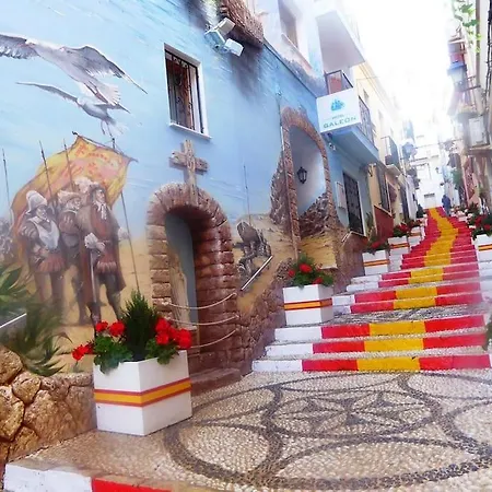 With Private Pool And Close To The Villa Calp