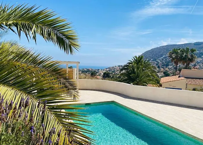 Villa With Private Pool And Close To The Calp