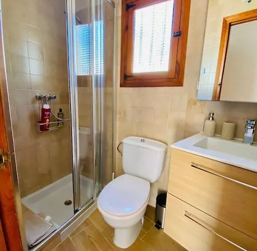 With Private Pool And Close To The * Calp