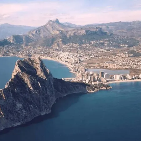 Villa With Private Pool And Close To The